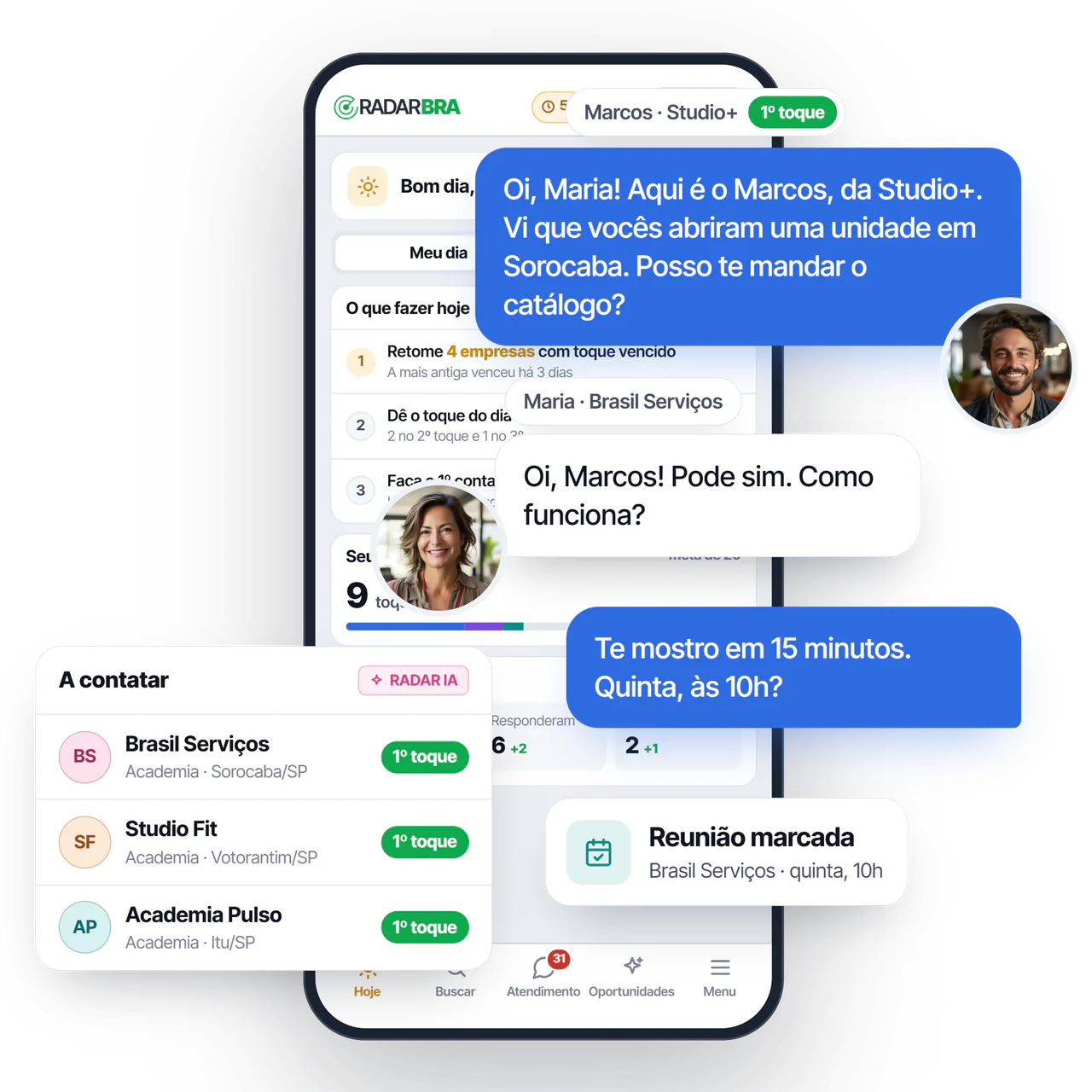 Celular com a tela Hoje do RadarBRA e a conversa de WhatsApp em que a Maria aceita a apresentação do Marcos, com a lista A contatar e a etiqueta Reunião marcada